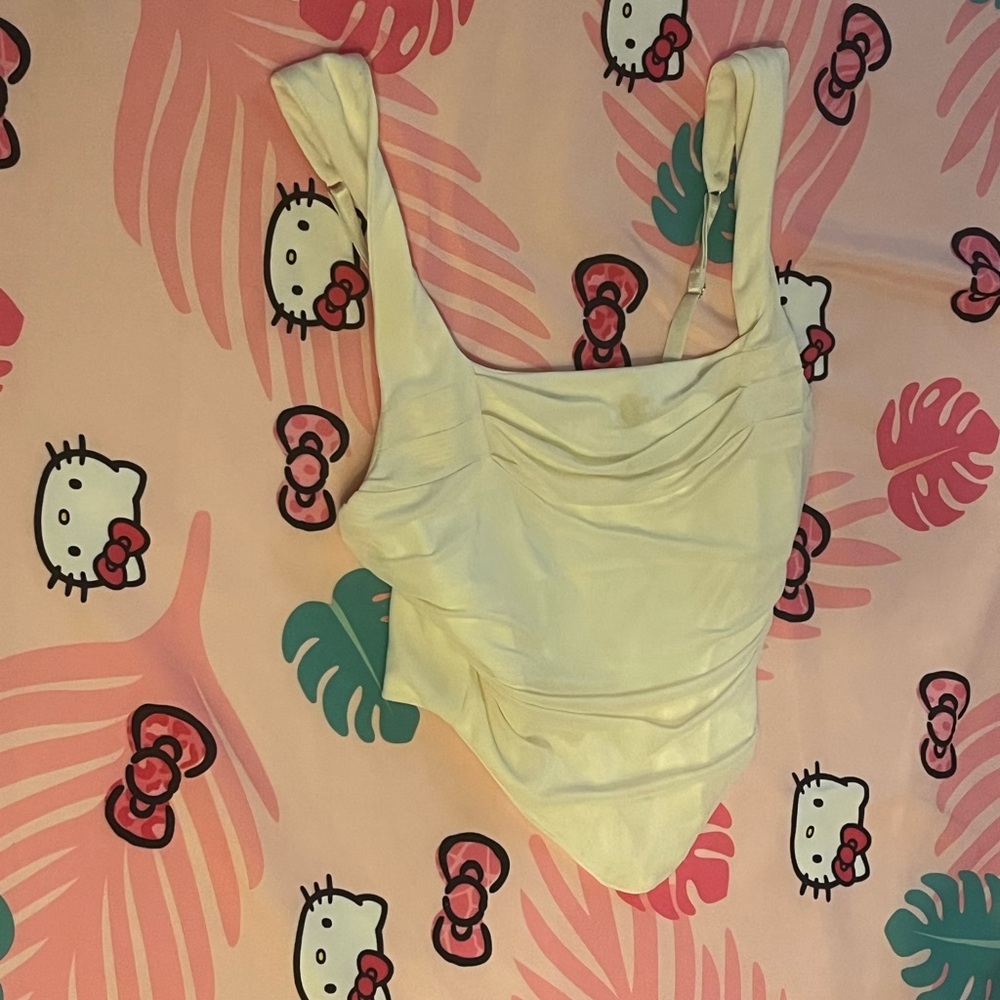 Small Chic Cream corset too